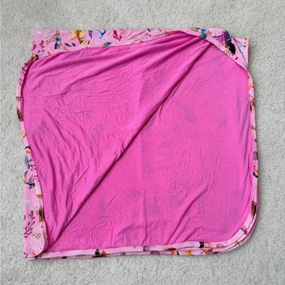 Posh Peanut x Disney’s The Little Mermaid Classic Reversible Patoo - 40”x40” - Picture 5 of 6